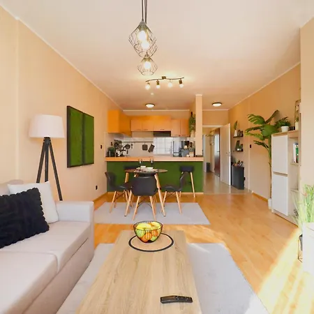 Cozy And 1bdrm *