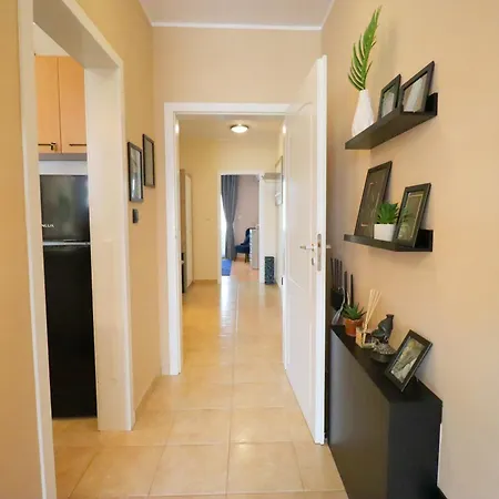 아파트 Cozy And 1bdrm 소피아